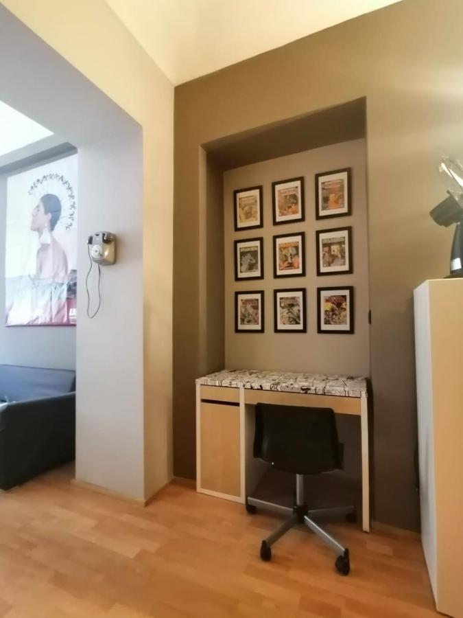 Appartement La Finestra Sul Balon à Turin Extérieur photo