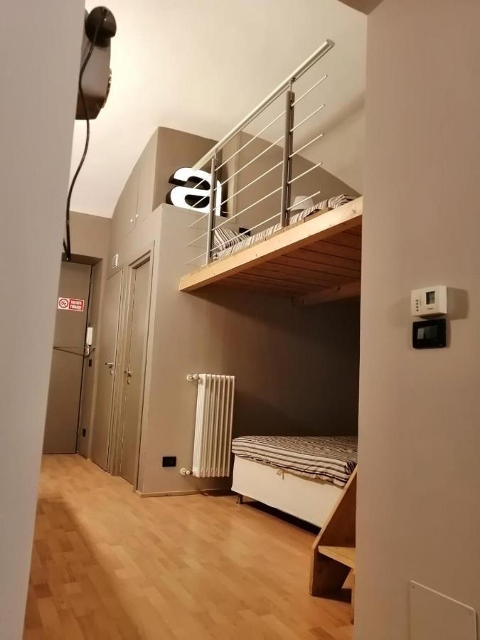 Appartement La Finestra Sul Balon à Turin Extérieur photo